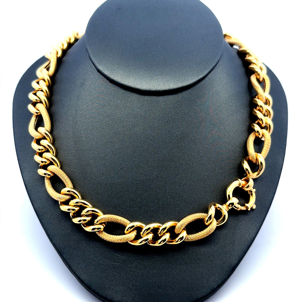 Necklaces Textured Hollow Figaro 11mm 18" 14K
