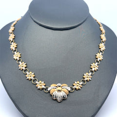 Necklaces Two-Tone Daisy Chain 9mm 18" 10K