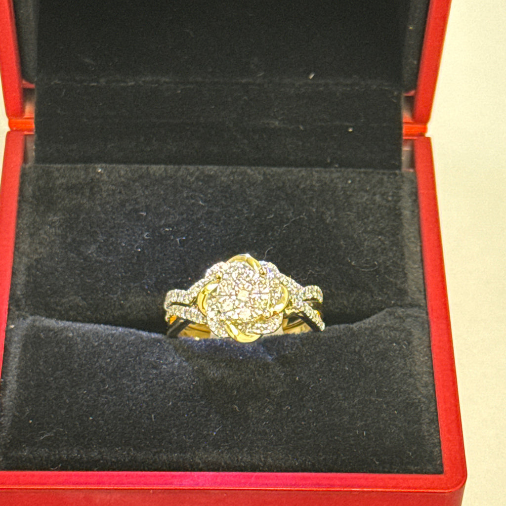 Las Villas Jewelry Online Rings Rose Ring with Round Brilliant Cut Diamonds 10k