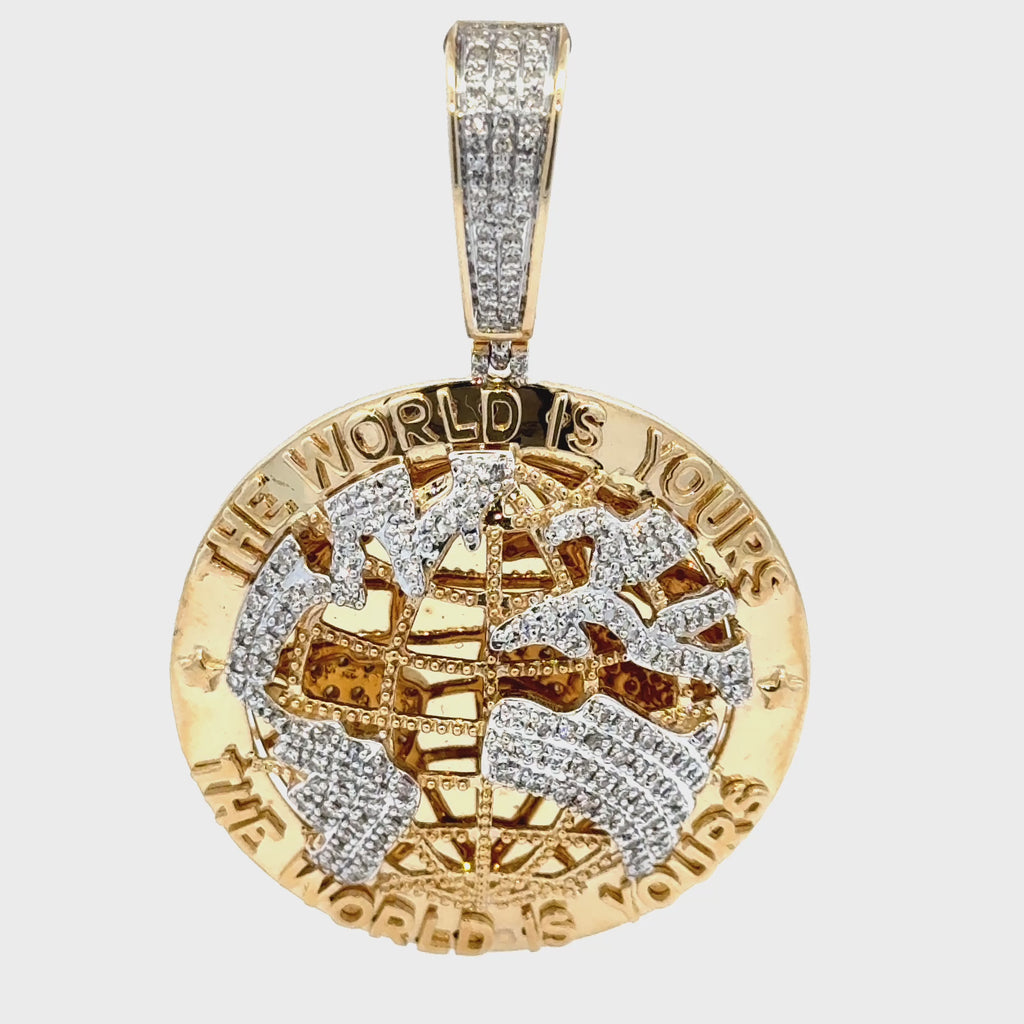 Stunning World Map Pendant 10k Diamonds